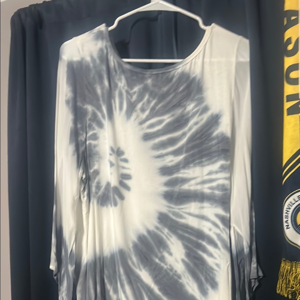 Soft Surroundings Blue and Black Oversized 3/4 Sleeve Blouse
